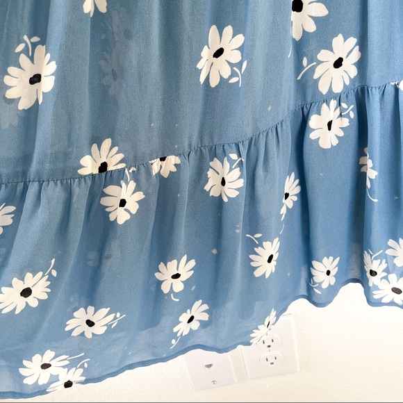Reformation Blue Juliette Girl Chelsea Daisy Print Dress - Picture 6 of 7